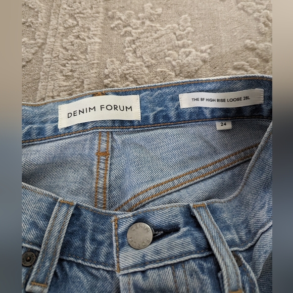 Aritzia Denim Forum The Boyfriend High Rise Loose jeans - Picture 6 of 7